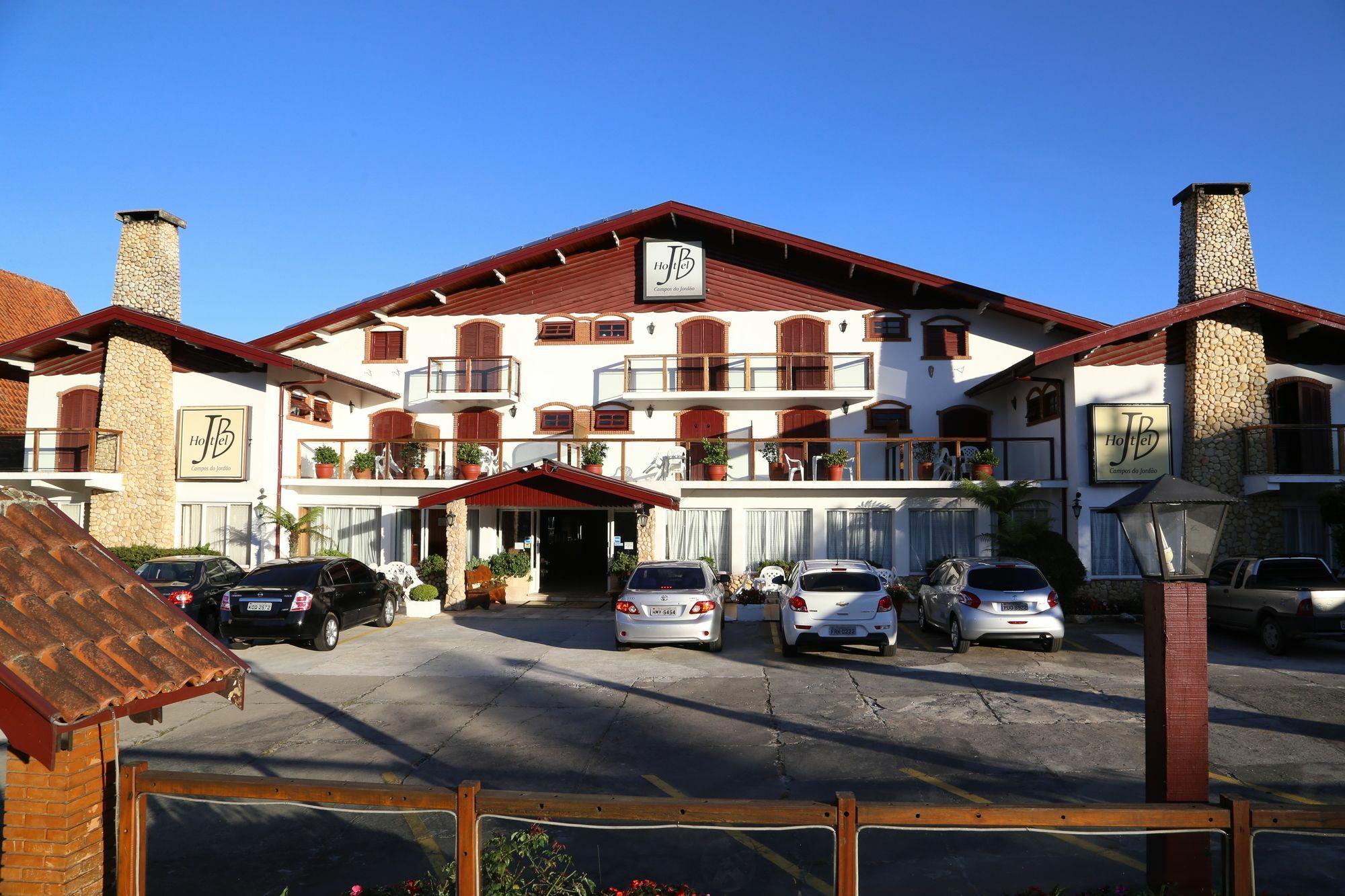Hotel Jb Campos do Jordão Exteriör bild